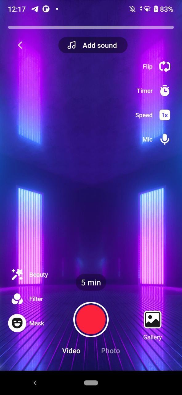 Экран камеры Banuba Video Editor SDK с кнопкой записи, Gallery, Add sound, Beauty, Filter и Mask