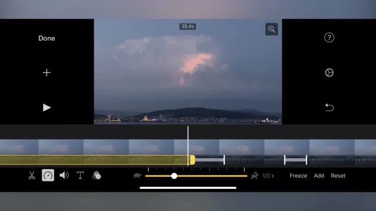 Интерфейс iMovie на мобильном устройстве
