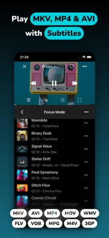 Интерфейс Evervideo на iPhone с медиатекой и компактным видеоплеером