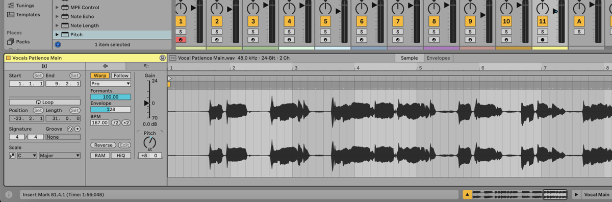 Ableton Live — Clip View с Pitch и настройками Warp