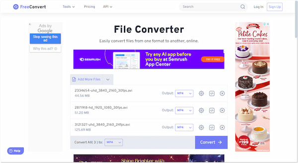 Интерфейс FreeConvert для выбора выходного видеоформата