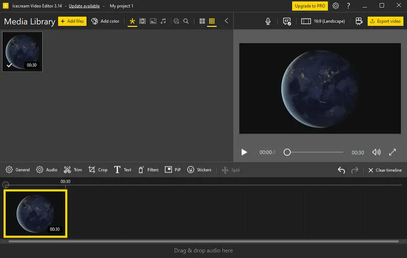 Интерфейс Icecream Video Editor при работе с MOV