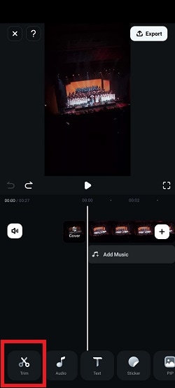 Открытие инструмента кадрирования в Filmora