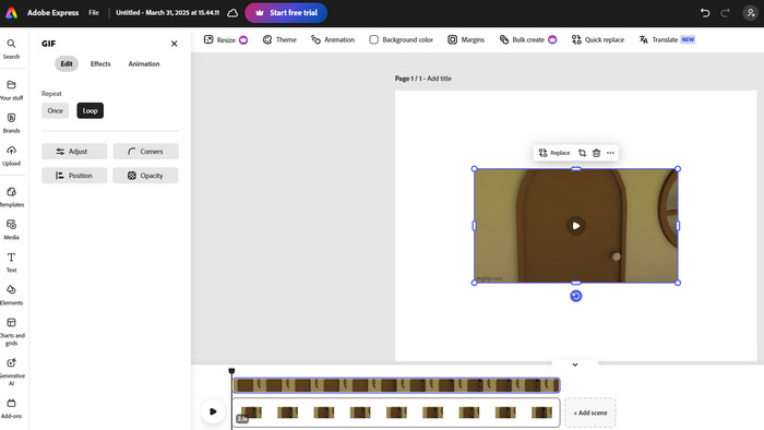 Интерфейс Adobe Express с GIF на таймлайне и панелью настроек