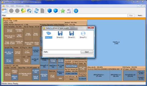 Интерфейс SpaceSniffer с treemap и окном выбора диска