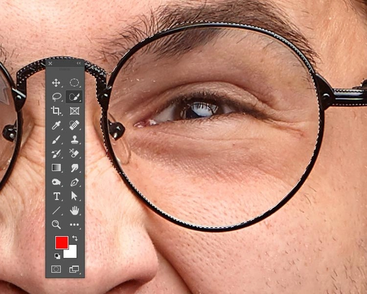 Выбор сохранившегося глаза как крайнего донора в Photoshop