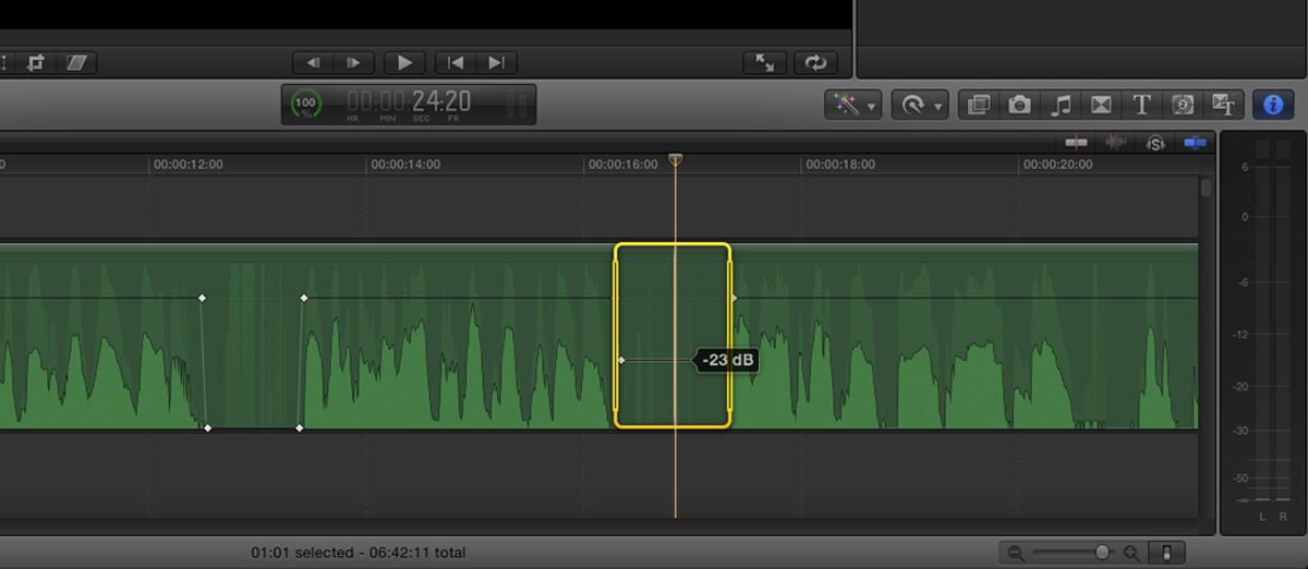 Final Cut Pro: аудиоклип с формой волны на таймлайне
