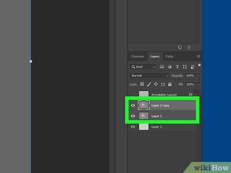 Дублирование слоя перед ретушью блика в Photoshop