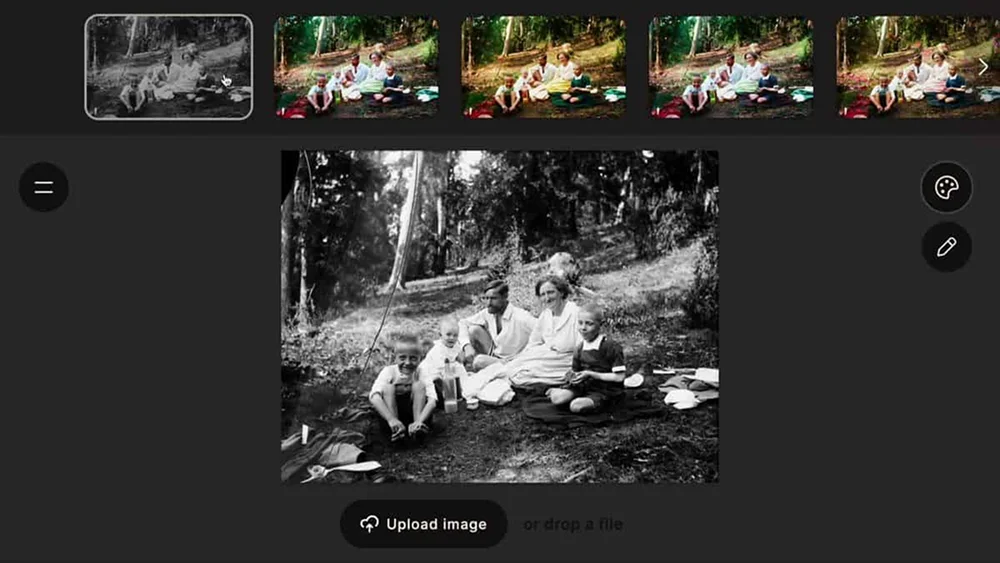 Интерфейс сервиса колоризации старых фотографий