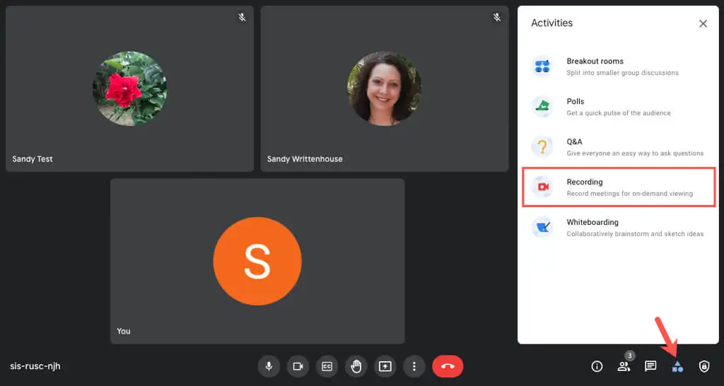 Переход к разделу записи в интерфейсе Google Meet