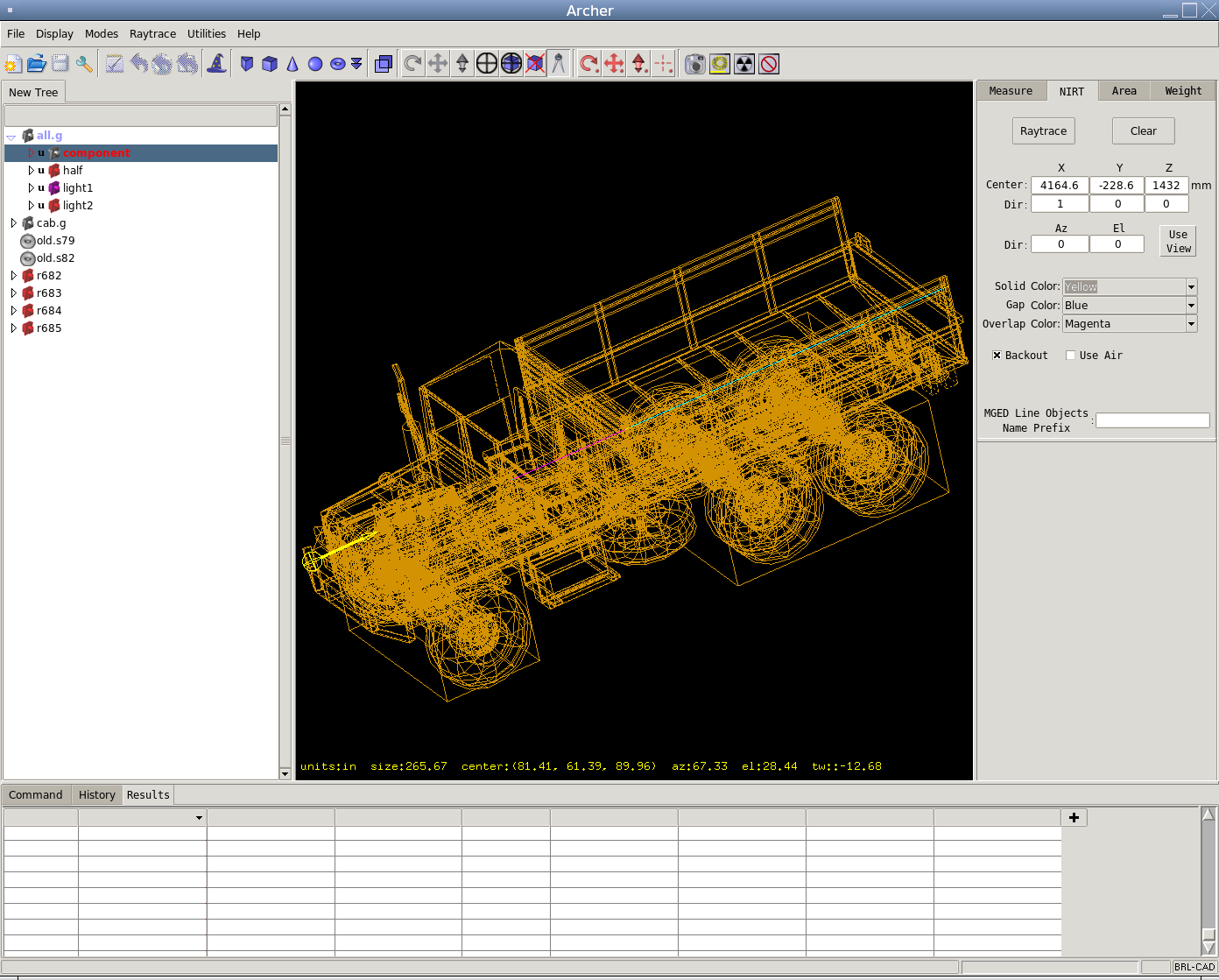 Интерфейс BRL-CAD с инженерной 3D-моделью и панелью измерений