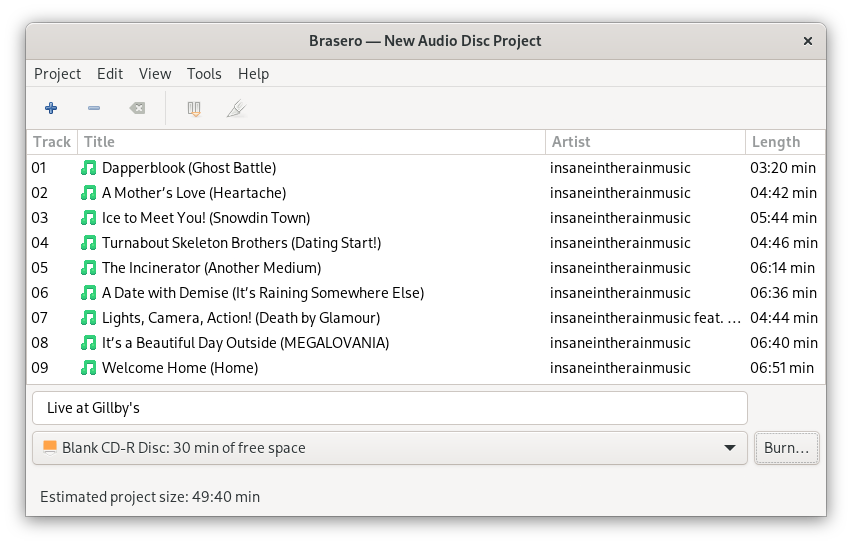 Окно Brasero New Audio Disc Project со списком дорожек и индикатором длительности