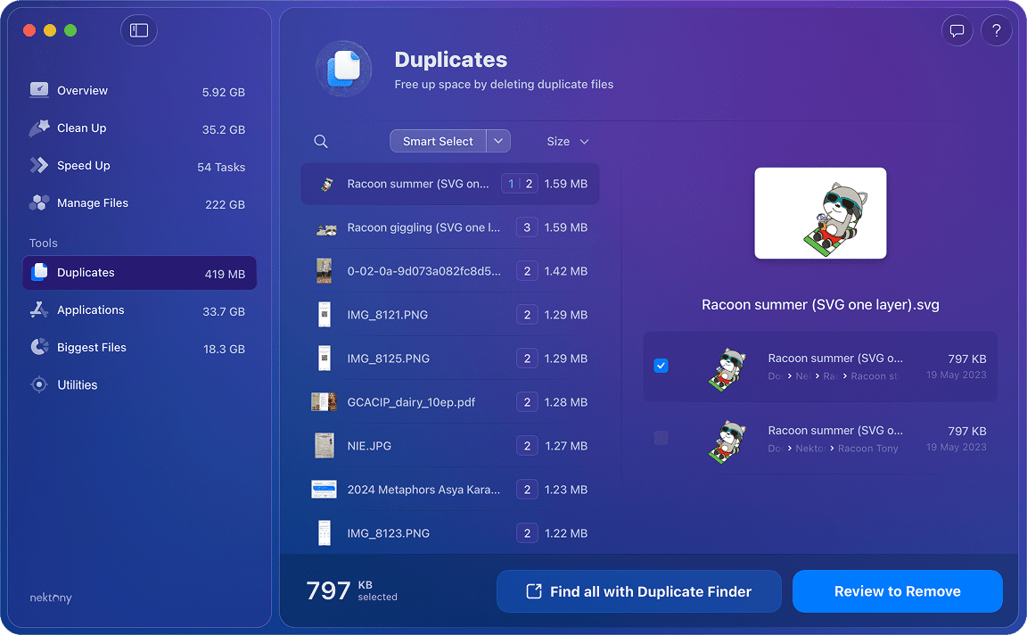 Раздел Duplicates в MacCleaner Pro с кнопками Smart Select, Find all with Duplicate Finder и Review to Remove