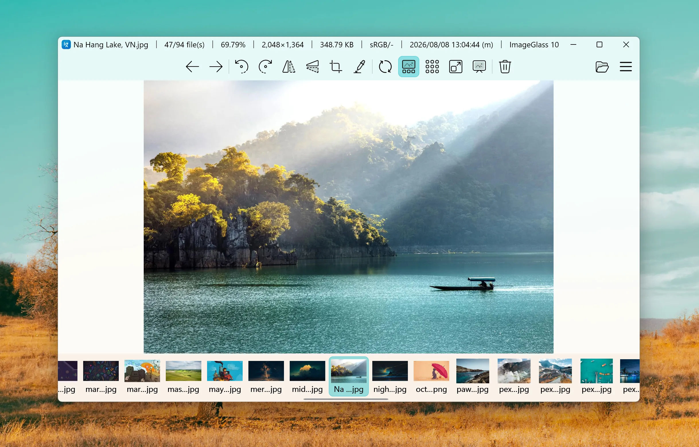 Светлая тема ImageGlass с открытым изображением