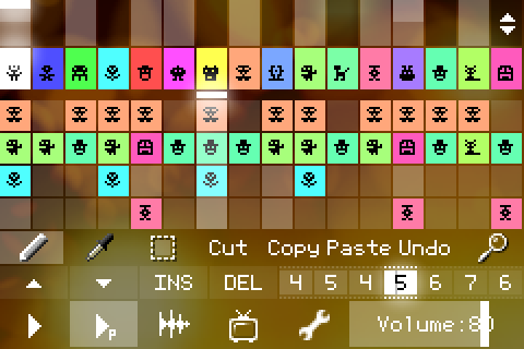 Главный pattern editor PixiTracker с цветными блоками и инструментами