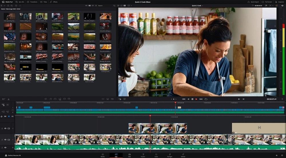 Интерфейс DaVinci Resolve с медиатекой и таймлайном