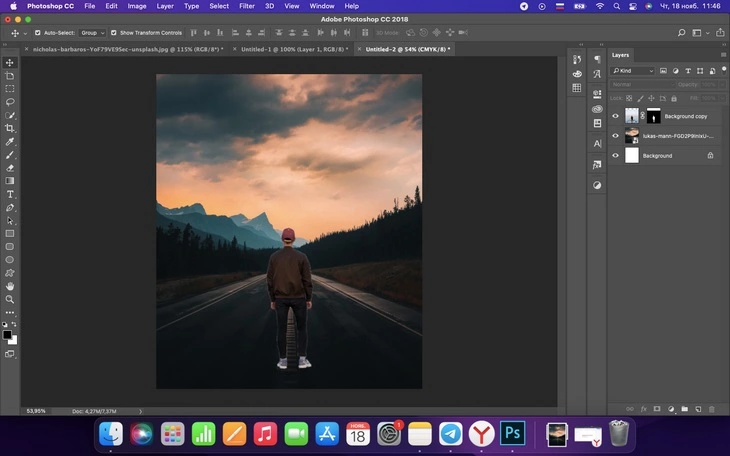 Photoshop: подбор масштаба и положения фигуры