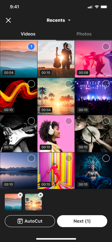 Галерея Banuba Video Editor SDK с вкладками Videos и Photos, выбором клипов и кнопкой Next