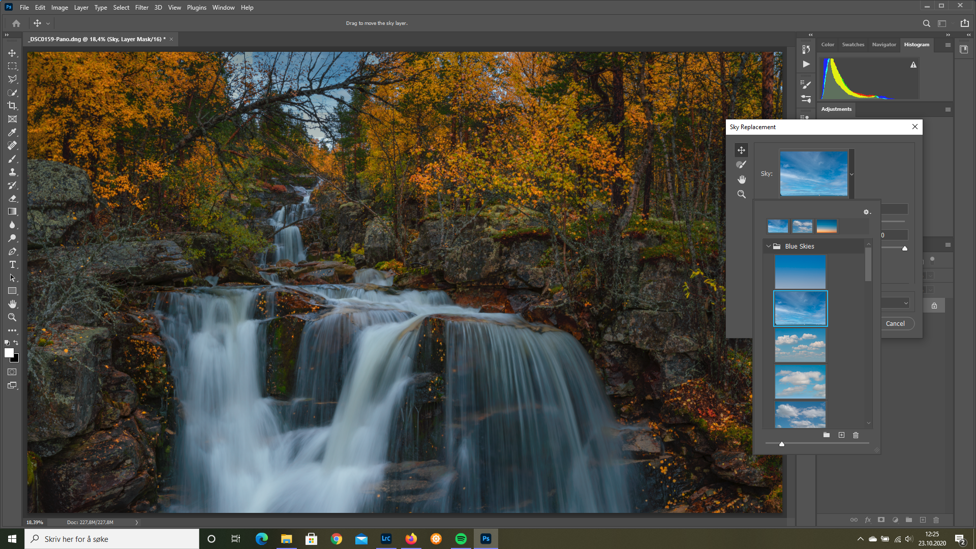 Настройка яркости и температуры при Sky Replacement в Photoshop